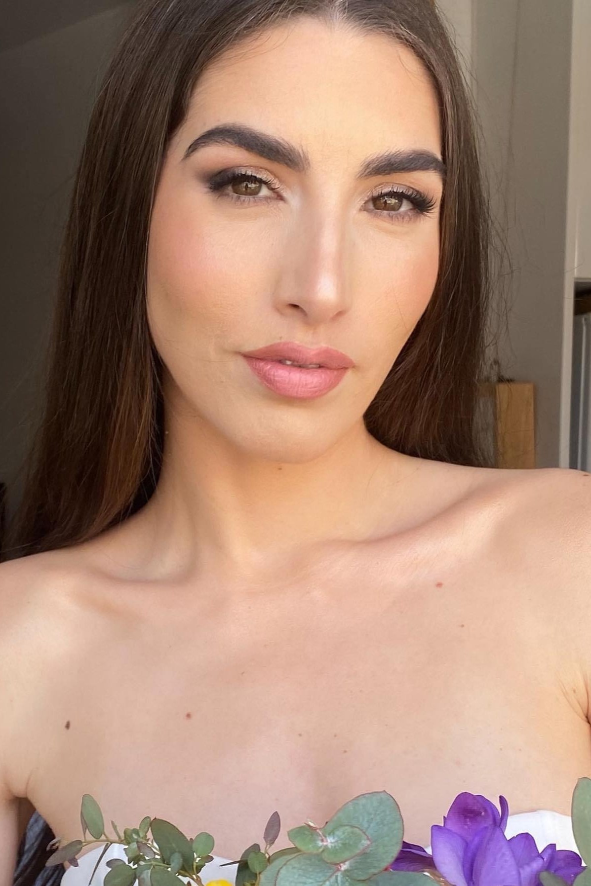 &Epsilon;&lambda;έ&nu;&eta; — Model in &Theta;&epsilon;&sigma;&sigma;&alpha;&lambda;&omicron;&nu;ί&kappa;&eta; | Eye On Model