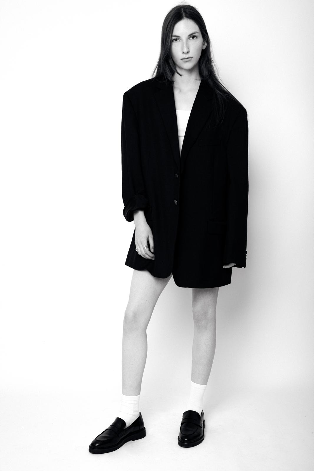 Tess — Model & Hostess in Paris photo 4