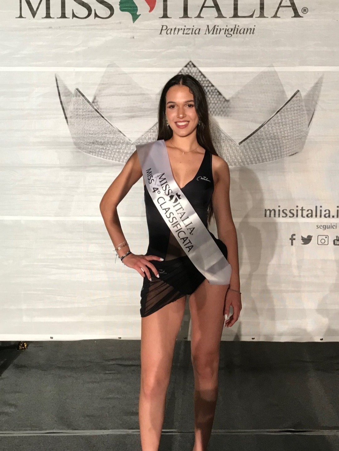 ASIA — Model in Chiaravalle | Eye On Model