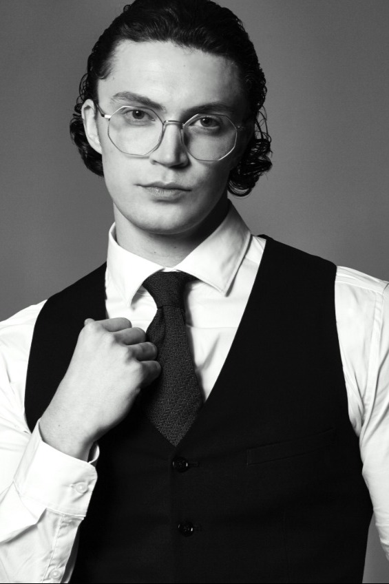 Joachim — Model & Host in De Bilt photo 11