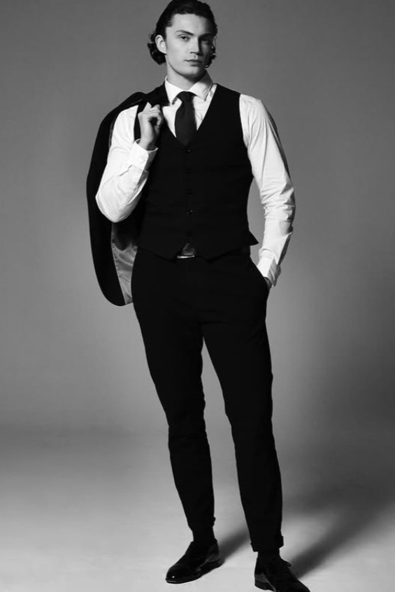 Joachim — Model & Host in De Bilt photo 12