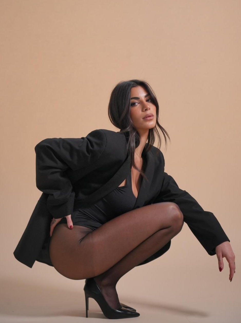Sofia — Model & Hostess in Mantegazza photo 3