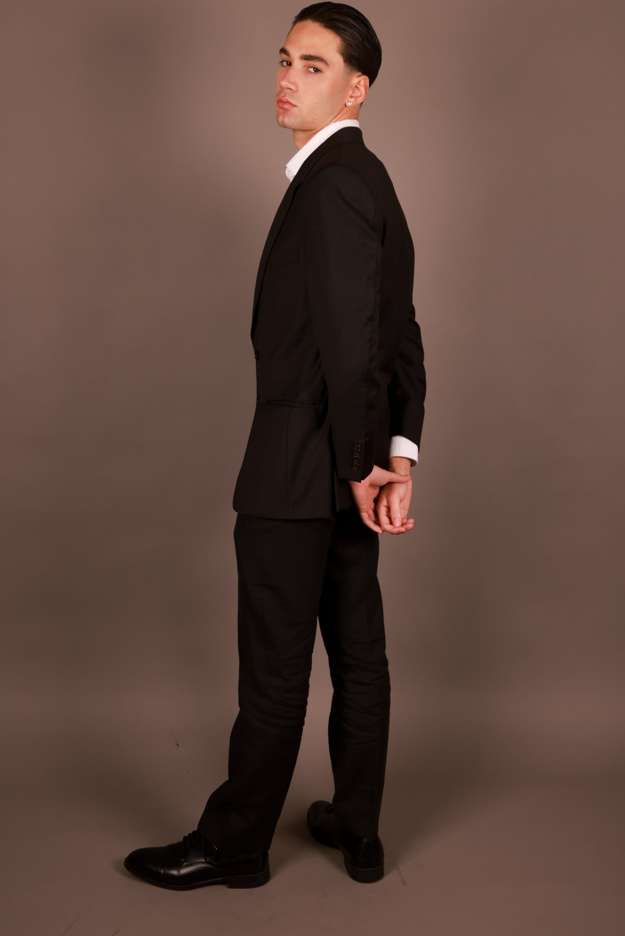 Elia — Model & Host in Bologna photo 2