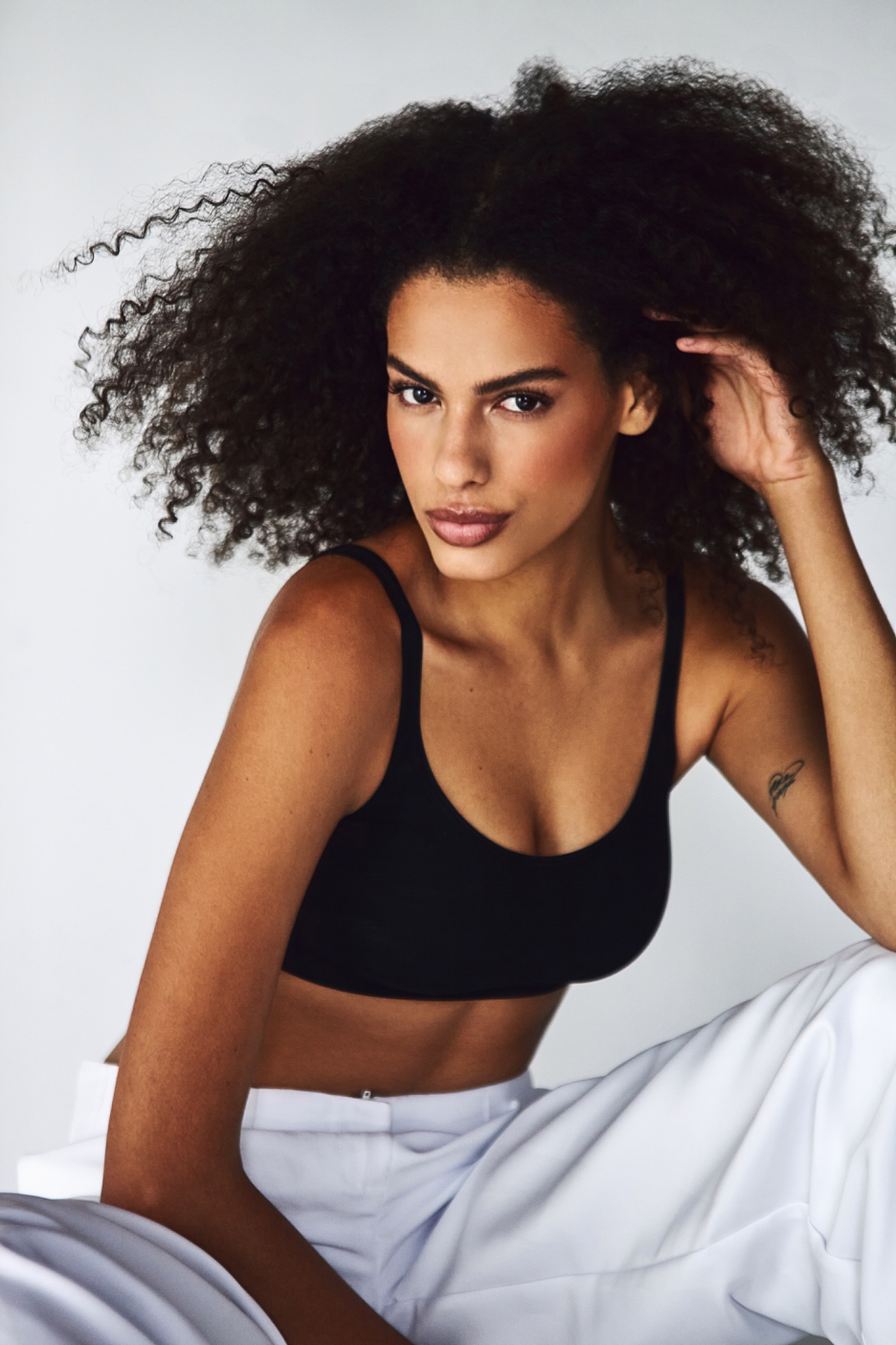 MAVI — Model in Milano | Eye On Model