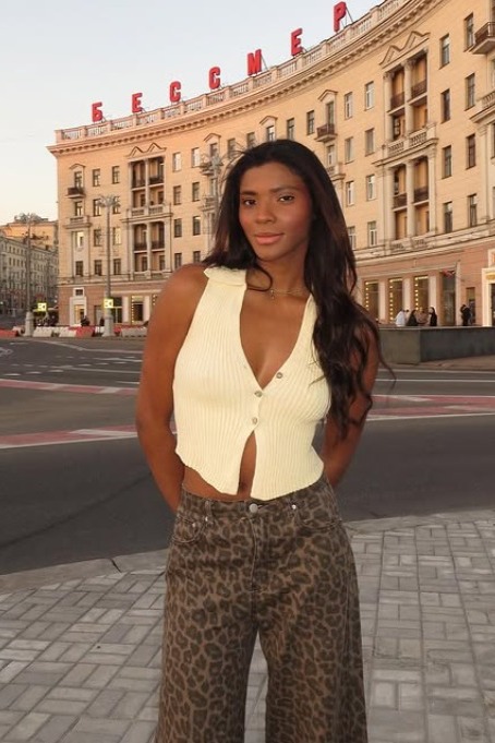 Leticia — Model & Hostess in Lisbon photo 4