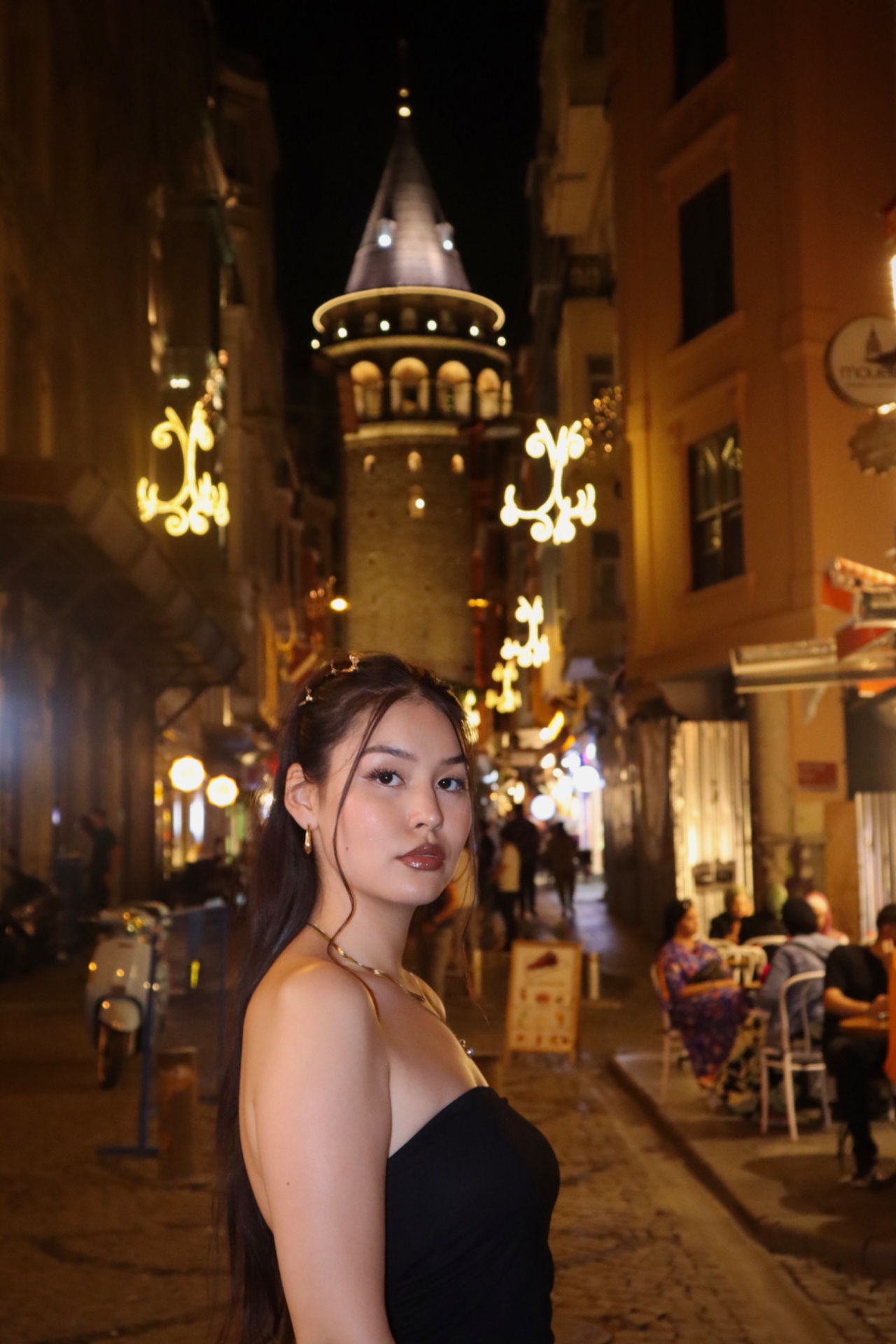 Isra — Model & Hostess in K&ouml;ln photo 4