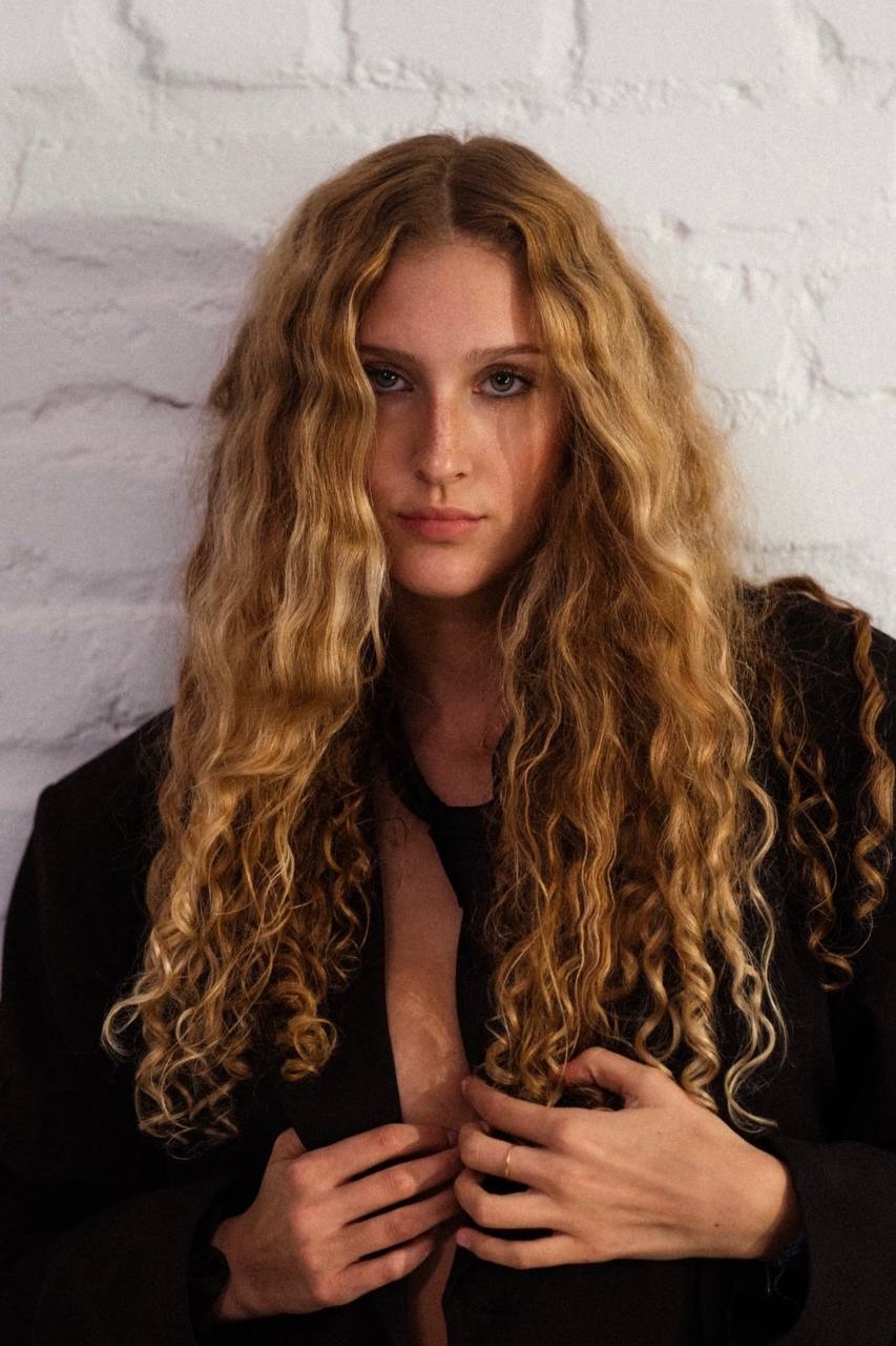 Hannah — Model & Hostess in Weiskirchen photo 4