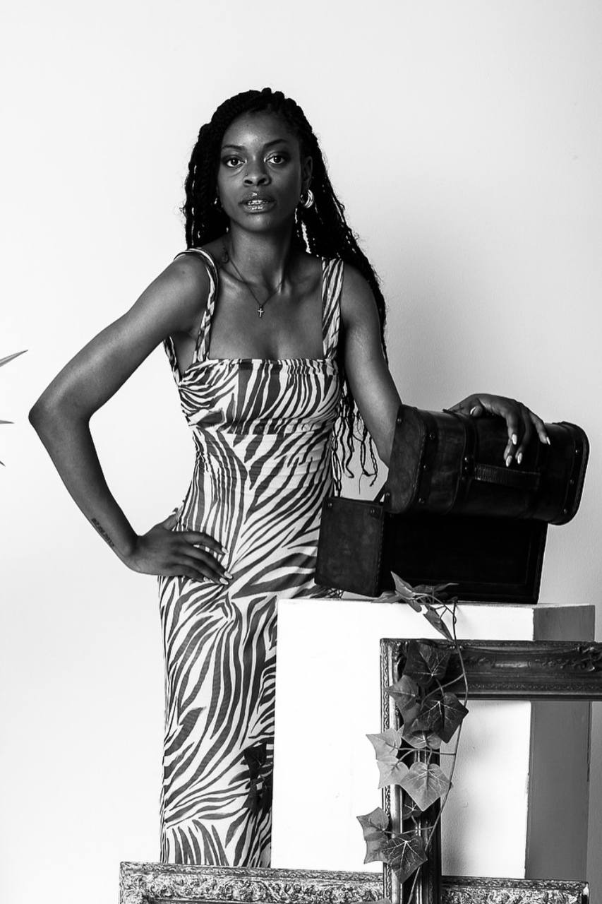Favour — Model & Hostess in Solingen photo 2