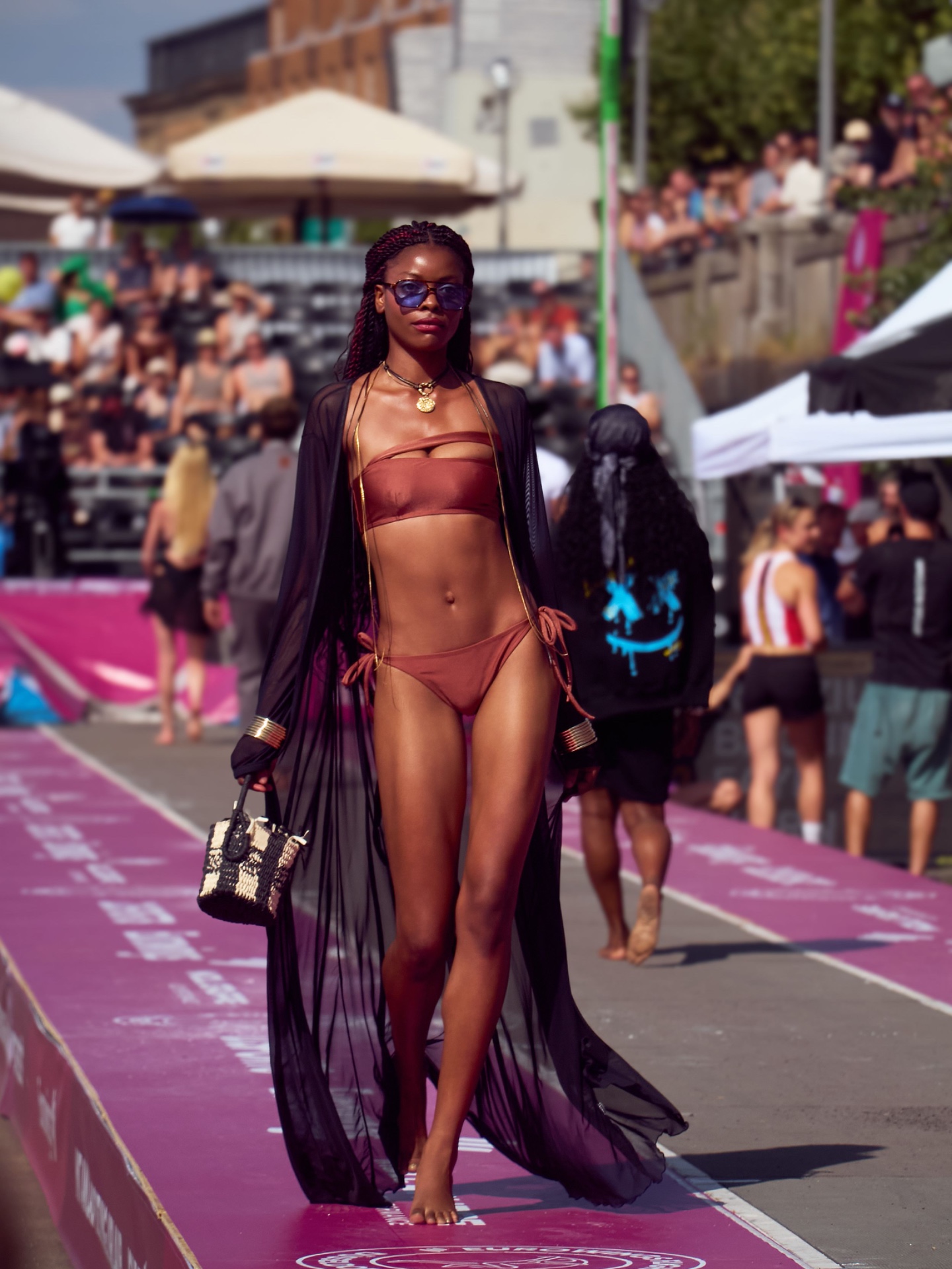 Favour — Model & Hostess in Solingen photo 4