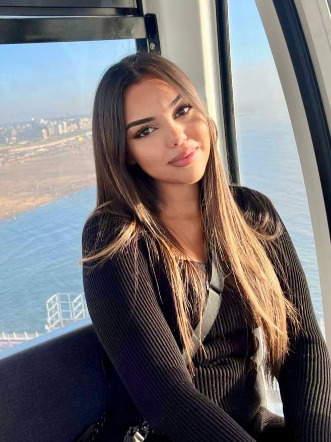 Noor — Model & Hostess in Estepona photo 1
