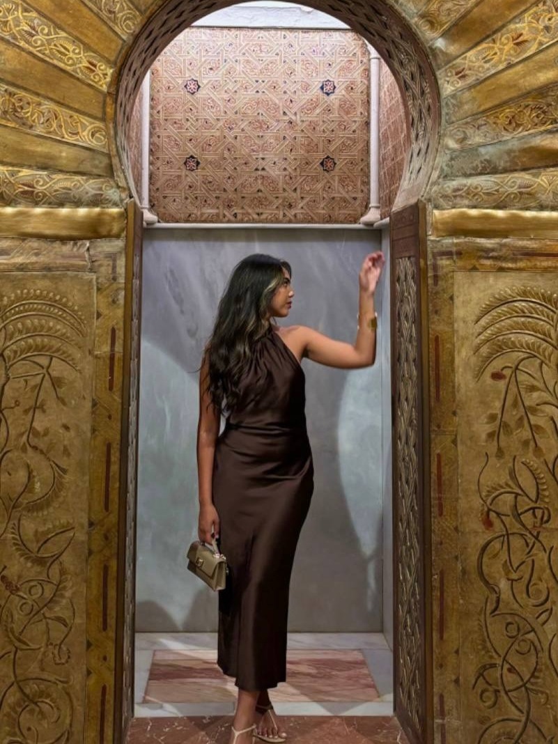 Noor — Model & Hostess in Estepona photo 3