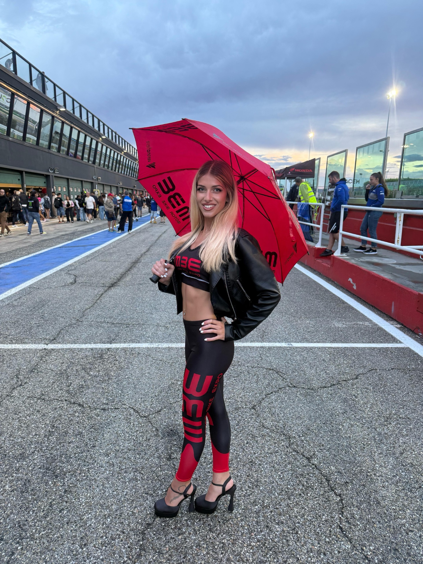 Nicole — Model & Hostess in Falconara Marittima photo 1