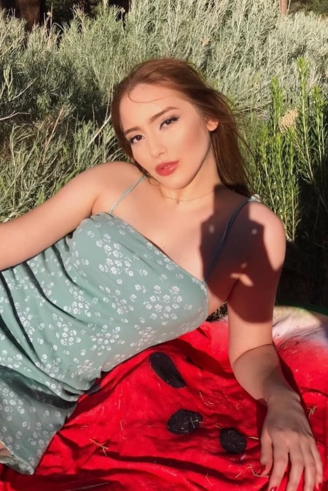 Nyah — Model & Hostess in Las Vegas photo 1