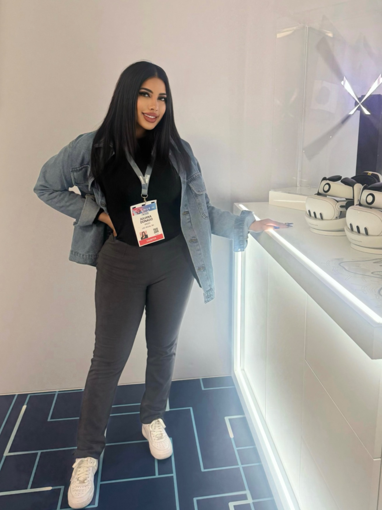 Juliana — Model & Hostess in Las Vegas photo 9
