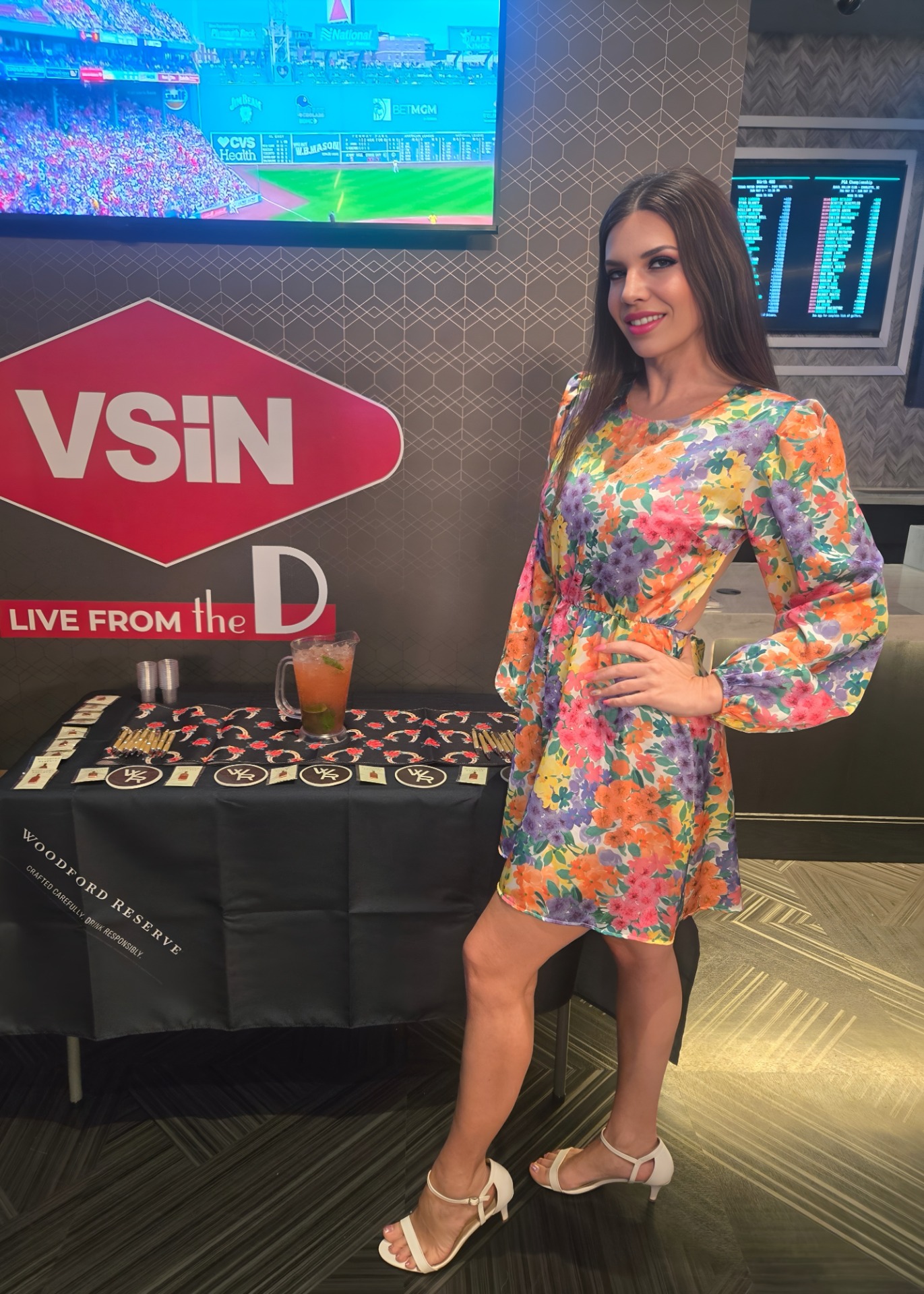 Val — Model & Hostess in Las Vegas photo 5