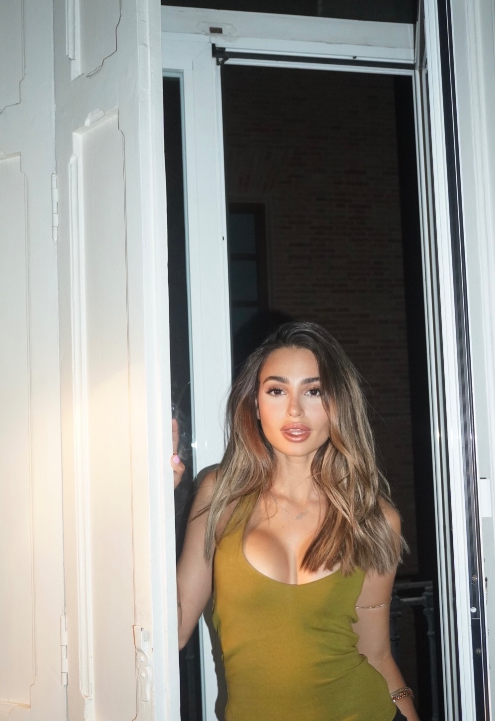 Michaela — Model & Hostess in Milano photo 1