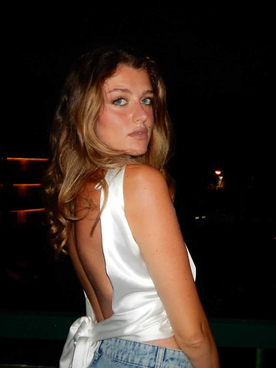 Giulia — Model & Hostess in Milano photo 4