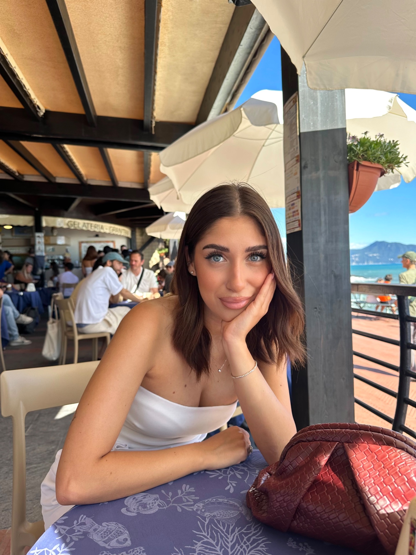 Francesca — Model & Hostess in Genova photo 1