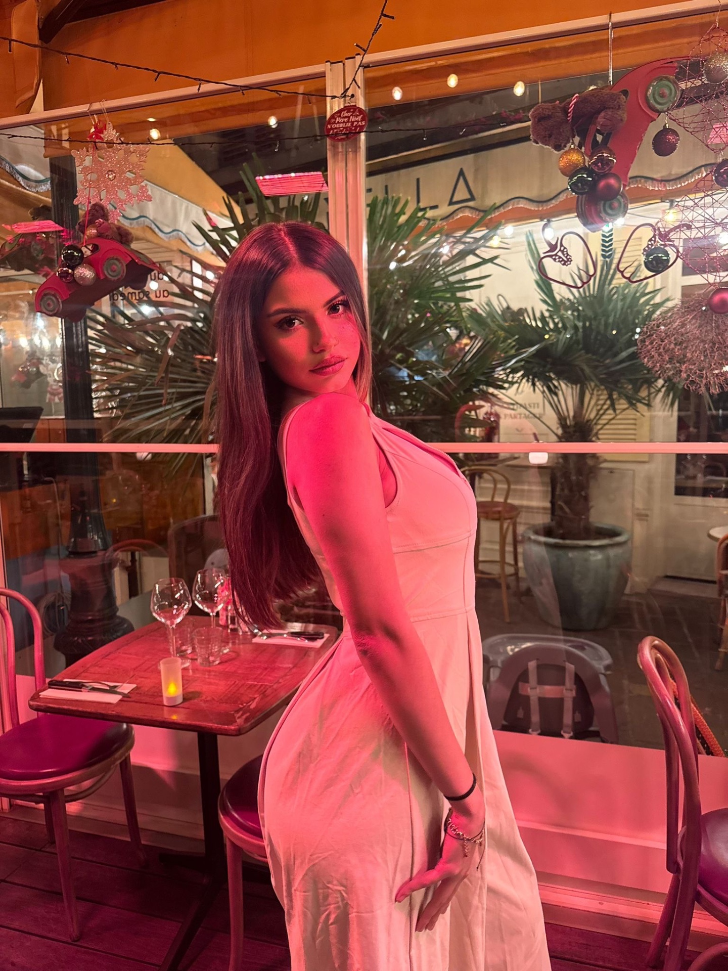 Molka — Model & Hostess in Rueil-malmaison photo 1