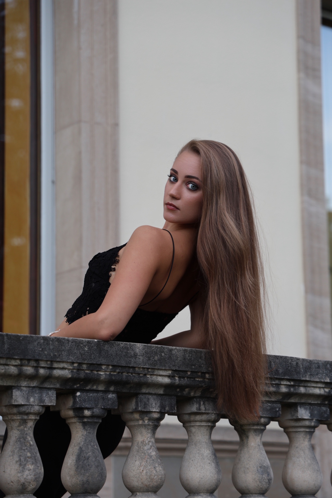 Aleksandra — Model & Hostess in Gen&egrave;ve photo 1