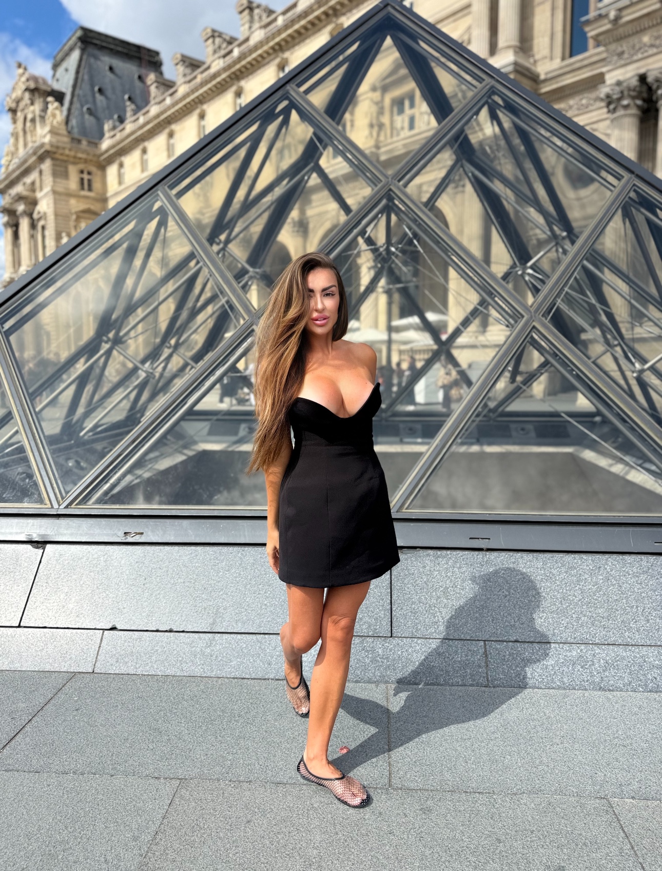 Olga — Model & Hostess in Dubai photo 1