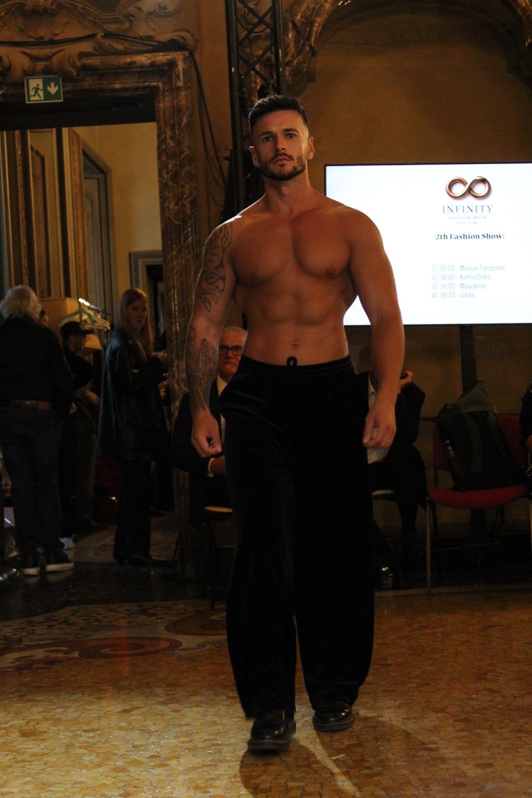 Davide — Model & Host in Barcelona photo 1