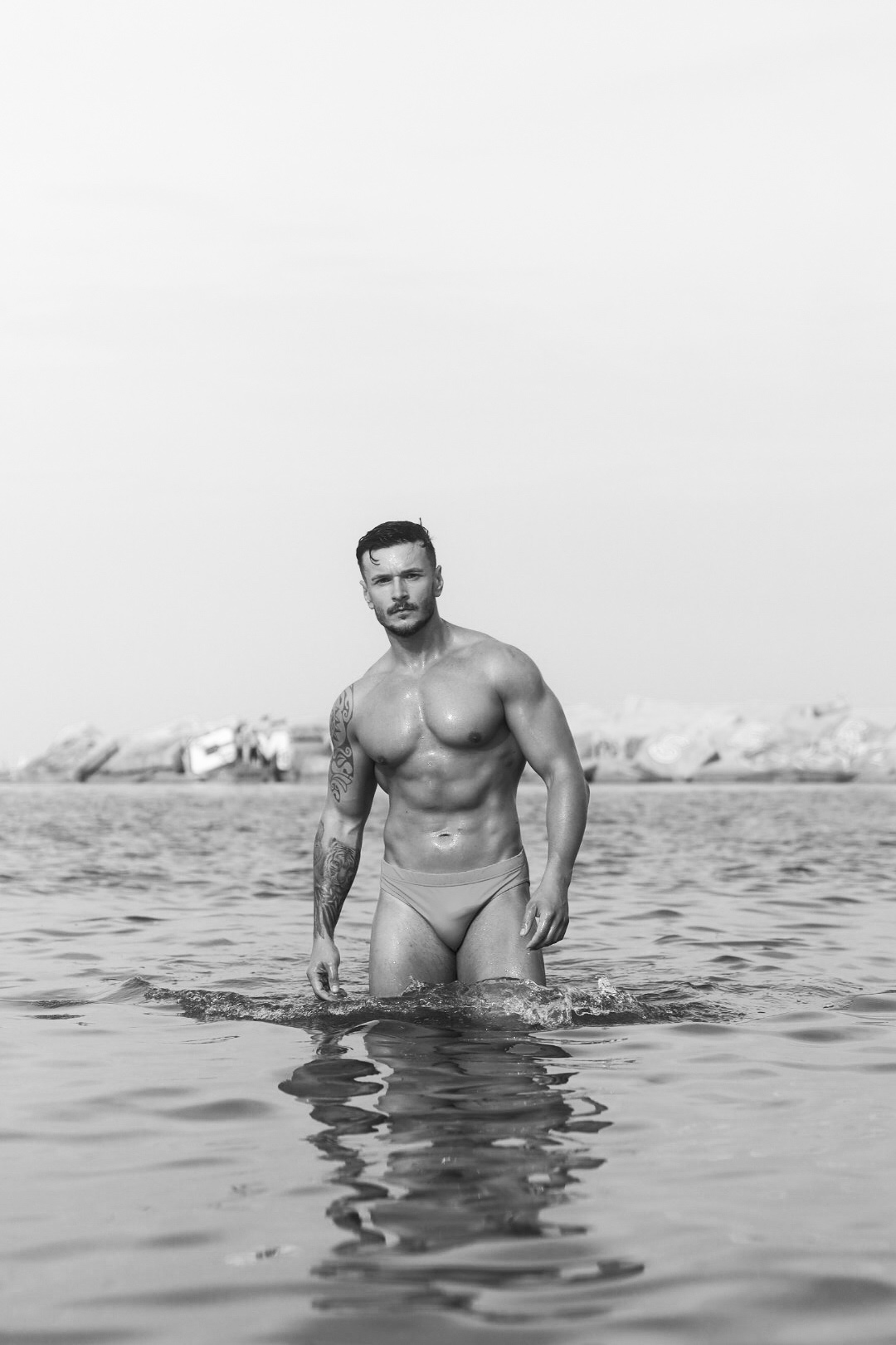 Davide — Model & Host in Barcelona photo 9
