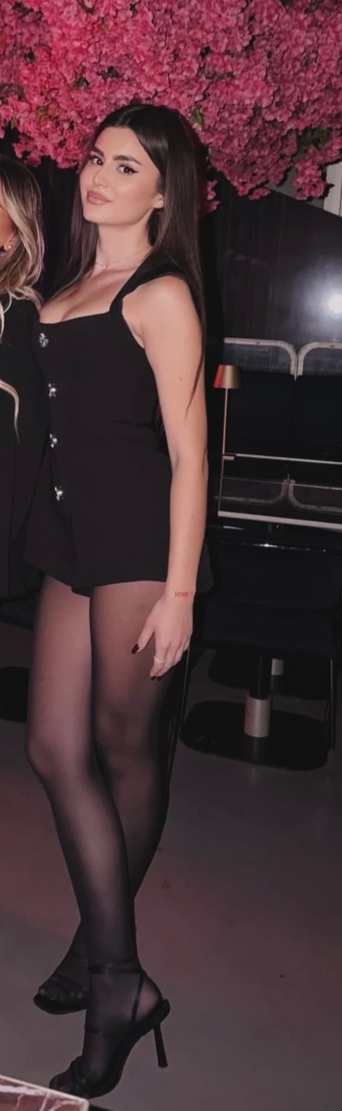 Elena Miruna — Model & Hostess in Vaprio D'adda photo 8