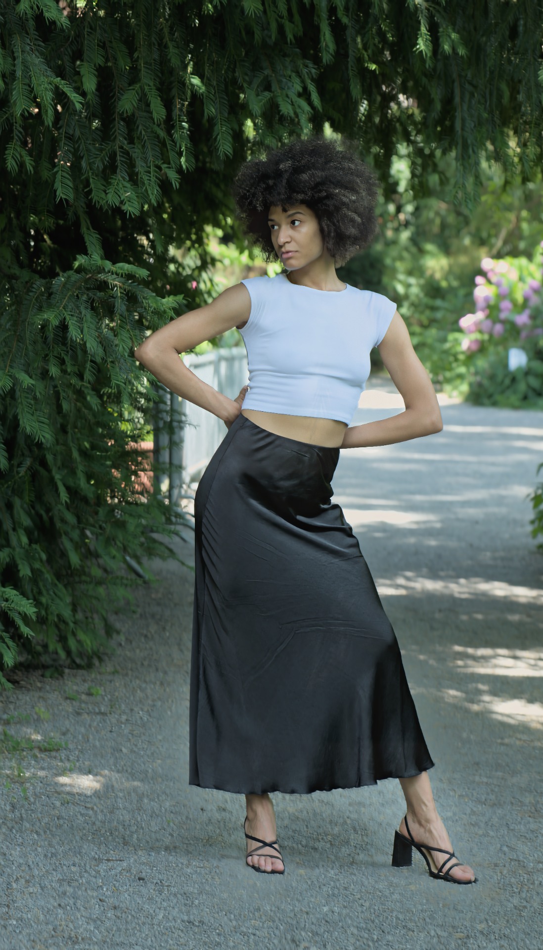 Silvia — Model & Hostess in Isso photo 3