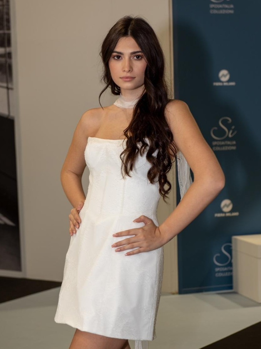 Matilde — Model & Hostess in Castiglione Olona photo 13