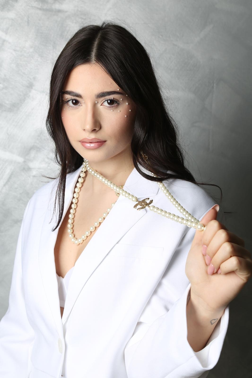Matilde — Model & Hostess in Castiglione Olona photo 7