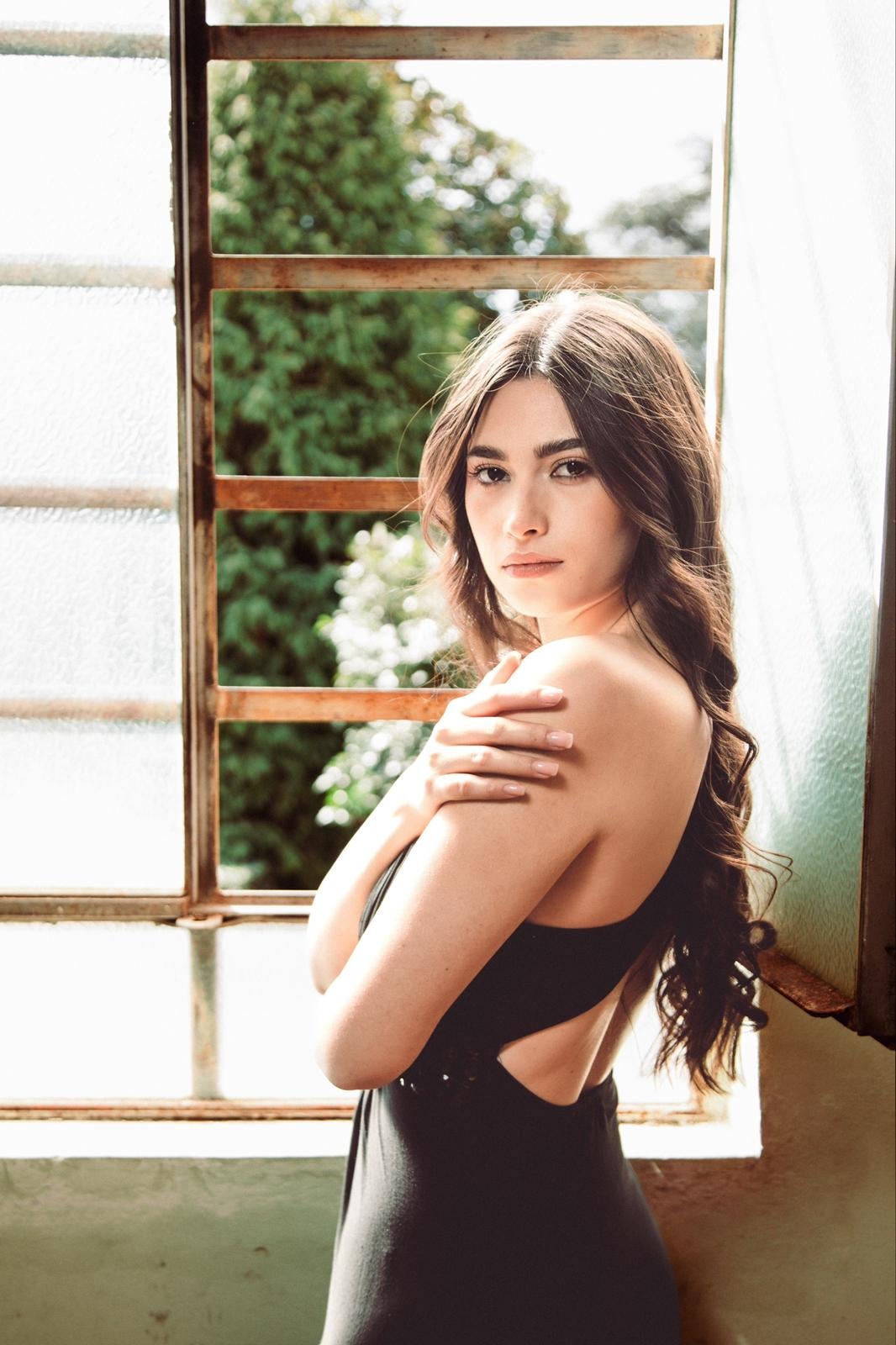 Matilde — Model & Hostess in Castiglione Olona photo 8