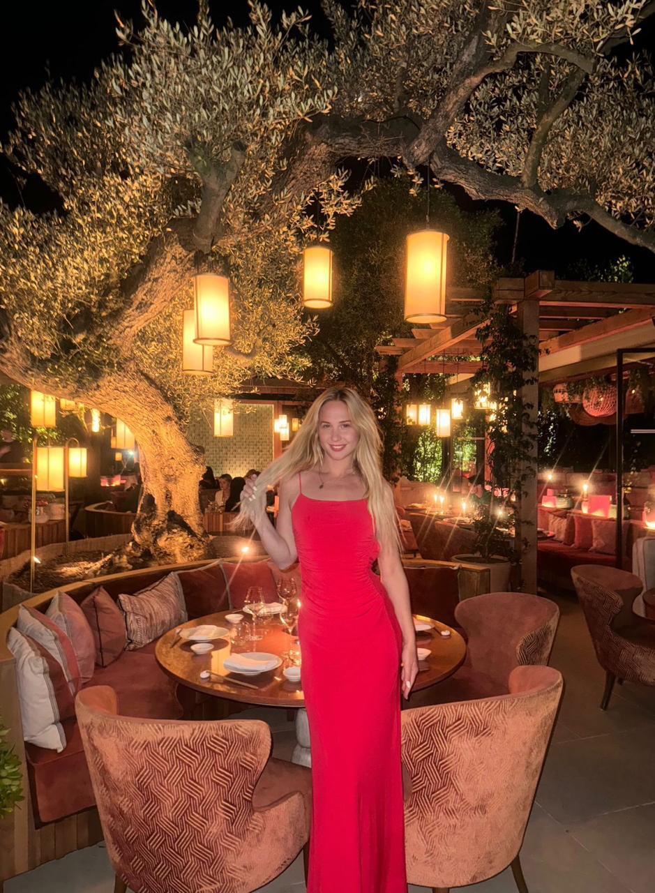 Ekaterina — Model & Hostess in Dubai photo 3