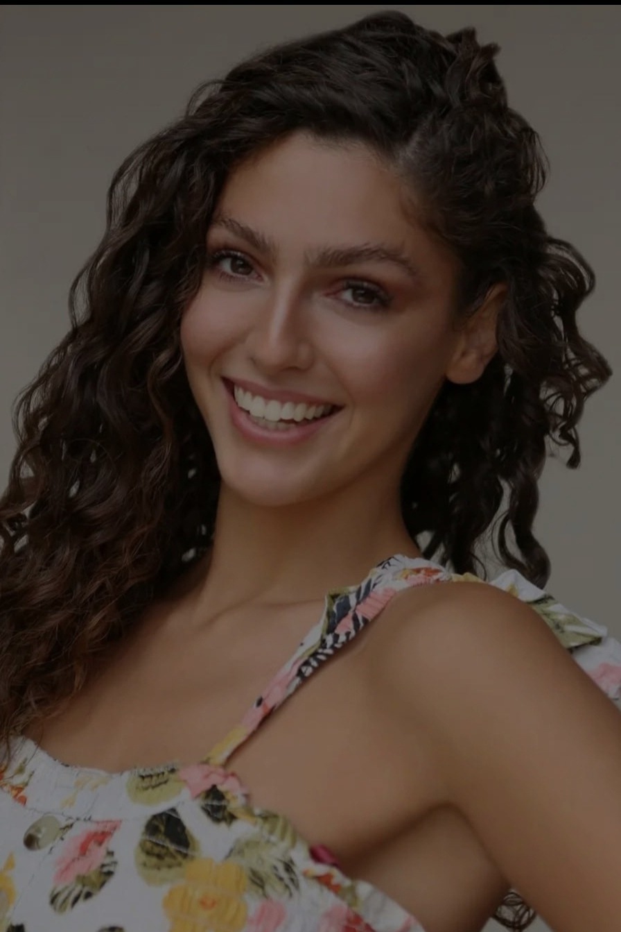 Clara — Model & Hostess in Greater London photo 3