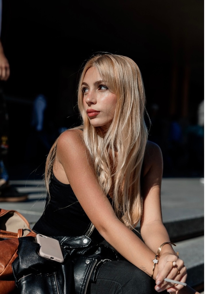 Martina — Model & Hostess in Milano photo 11