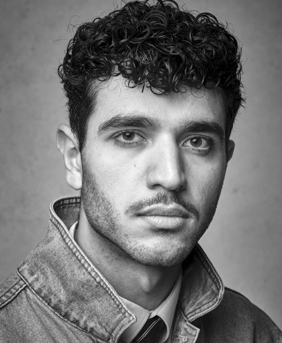 Constantin — Model & Host in Quaregnon photo 6