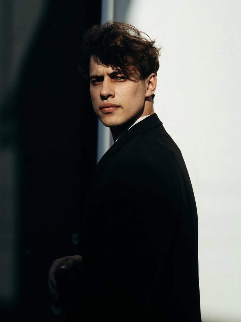 Igor — Model & Host in Greater London photo 5