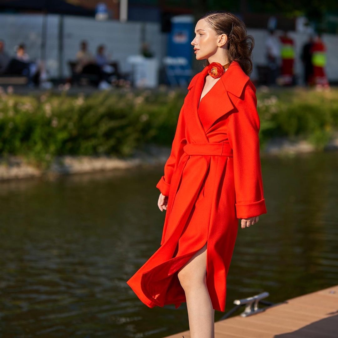 Anna — Model & Hostess in Heemskerk photo 7