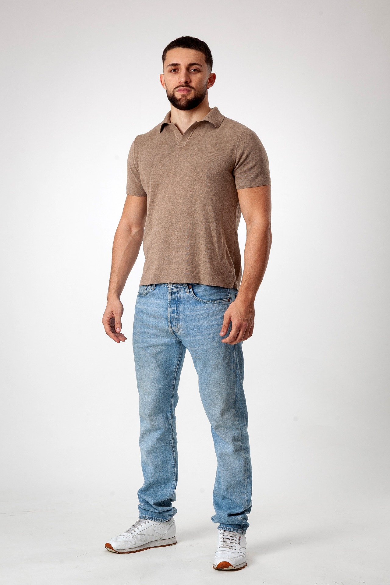 Leonardo — Model & Host in Segrate photo 1
