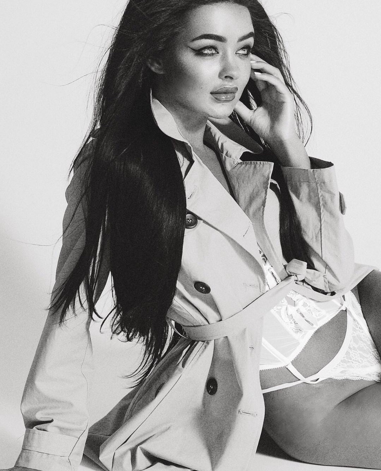Anastasiia — Model & Hostess in Paris photo 4