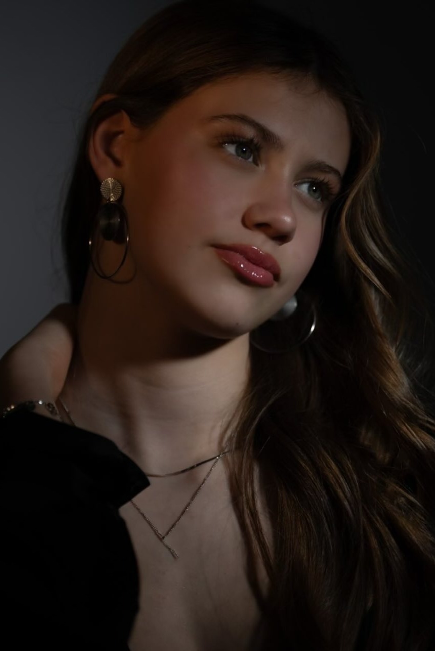 Leia — Model & Hostess in Montpellier photo 1