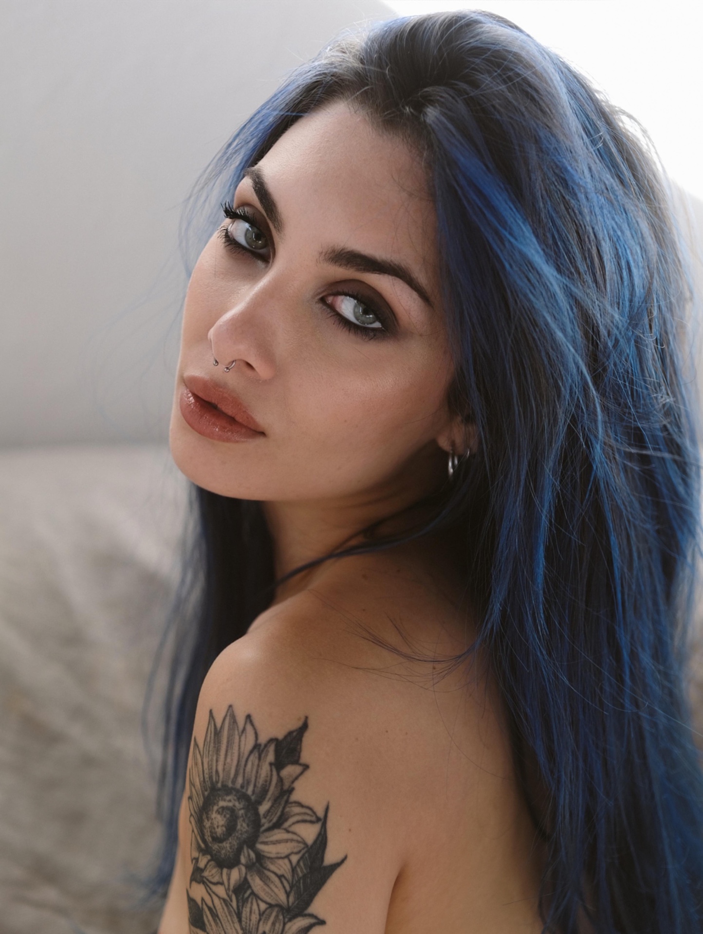 SELENE — Model in Cremona | Eye On Model