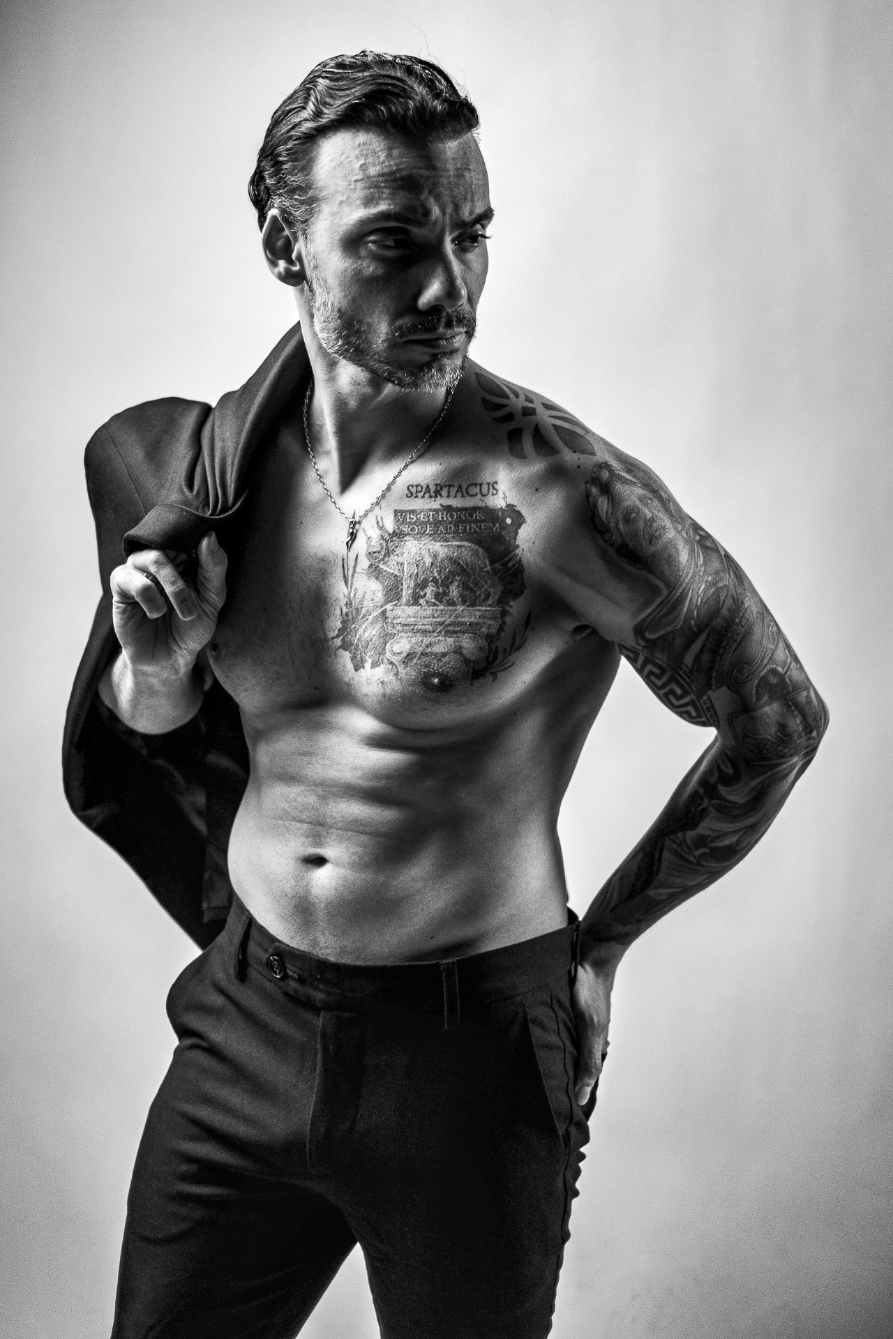 Daniele — Model & Host in Gambsheim photo 2