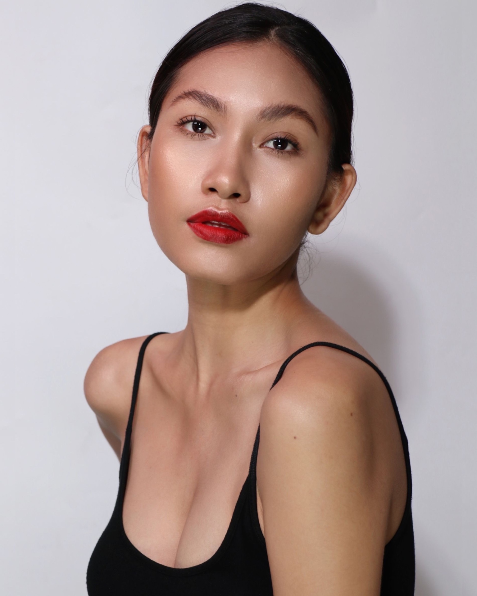 Thitisuda — Model & Hostess in Pero photo 33