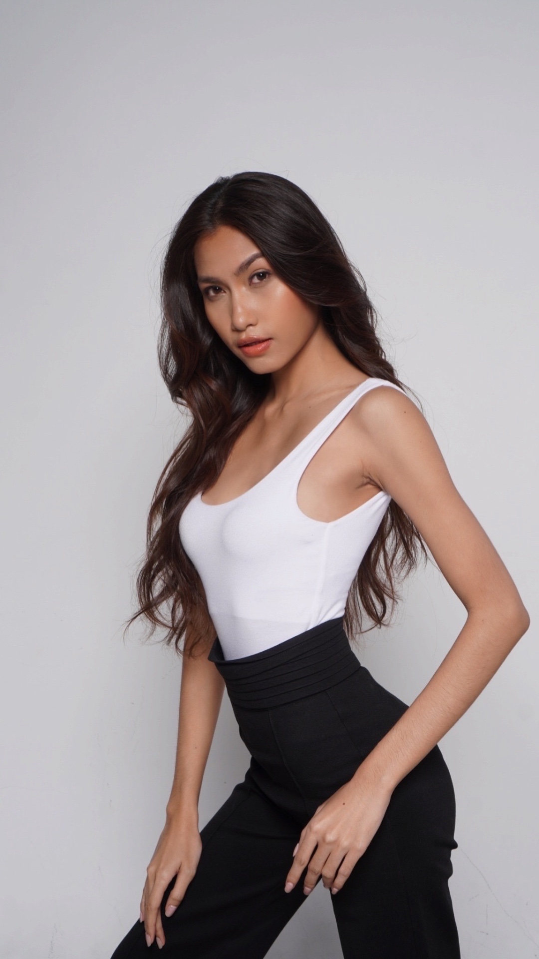 Thitisuda — Model & Hostess in Pero photo 37