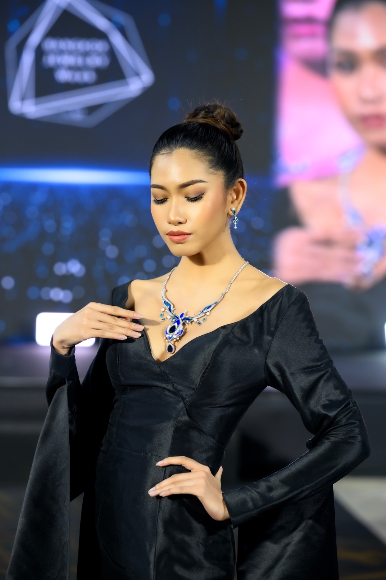 Thitisuda — Model & Hostess in Pero photo 52