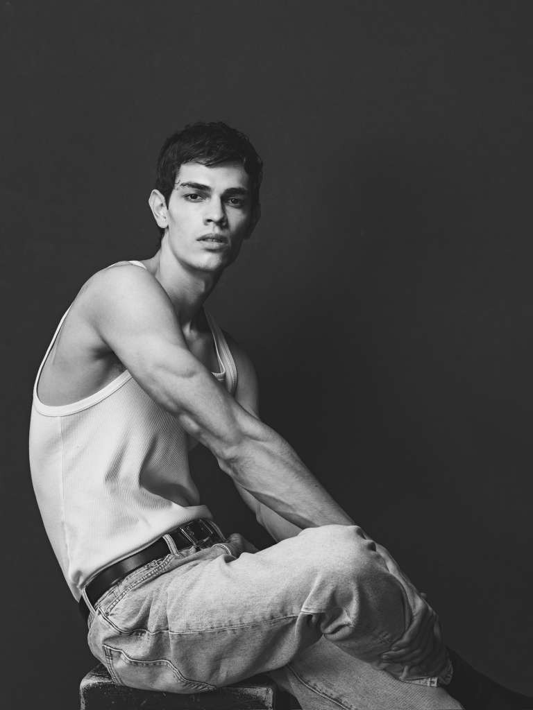 Emiliano — Model & Host in Jersey City photo 4