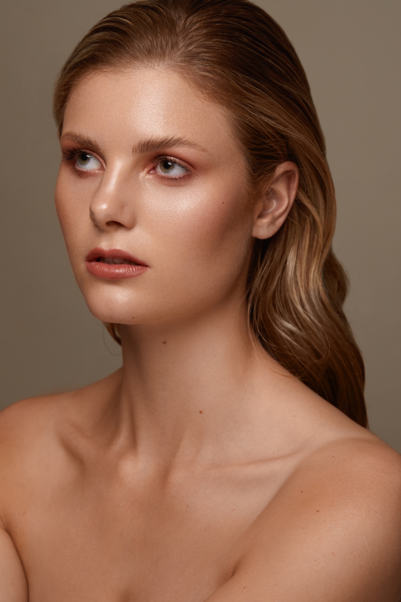 Fleur — Model & Hostess in Hippolytushoef photo 1