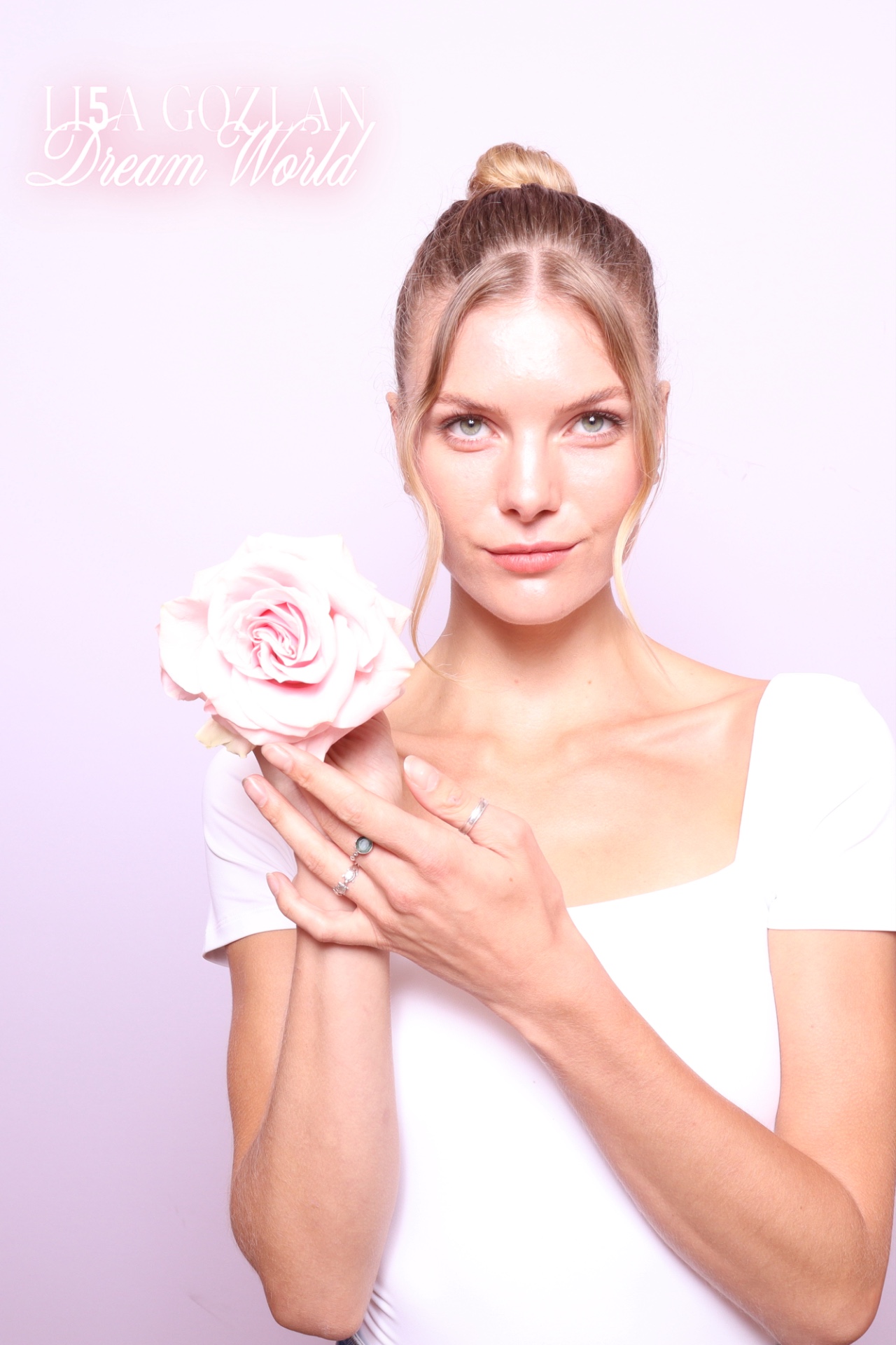 Fleur — Model & Hostess in Hippolytushoef photo 9