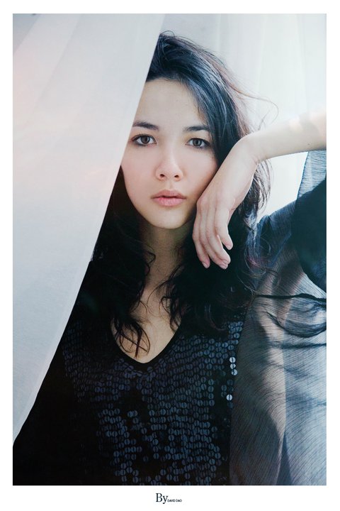D&eacute;borah — Model & Hostess in Paris photo 12